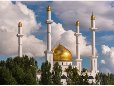 С праздником Курбан Айт!